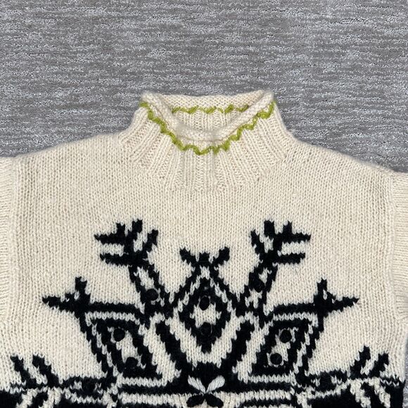 VTG Express Tricot Sweater Womens Medium Snowflake Pom Poms Chunky 90s Holiday - Picture 3 of 13
